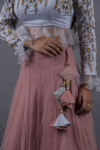 Load image into Gallery viewer, Rosebud Tulle Skirt