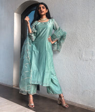Load image into Gallery viewer, Honey Dew Straight Kurta
