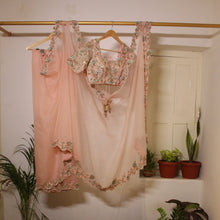 Load image into Gallery viewer, Rosebud Peony Saree